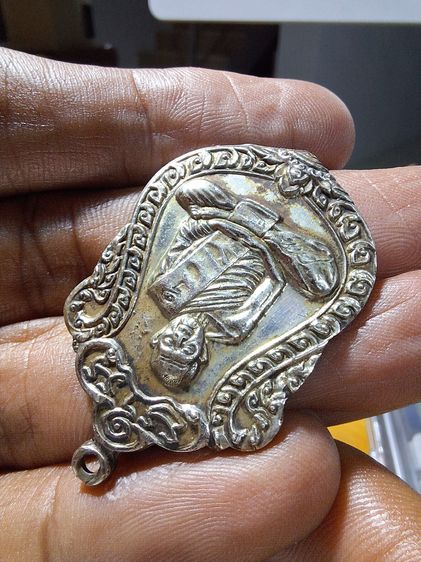 เหรียญเสมา รุ่น8รอบ หลวงปู่ทิม อิสริโก 2518 รูปที่ 6