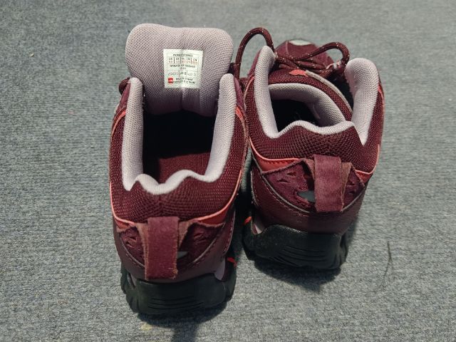 รองเท้า The North Face Size36.5 รูปที่ 2