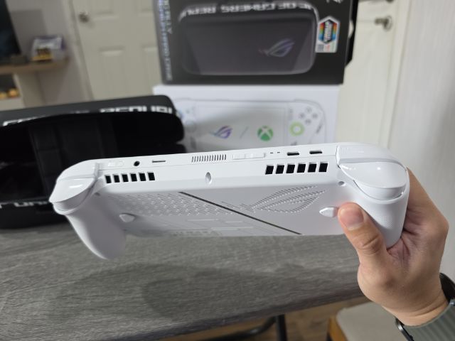 Asus ROG XBOX ALLY (เครื่องขาว) รูปที่ 7