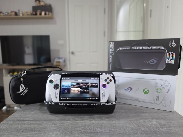 อื่นๆ เกมส์ Xbox และอุปกรณ์ Asus ROG XBOX ALLY (เครื่องขาว)