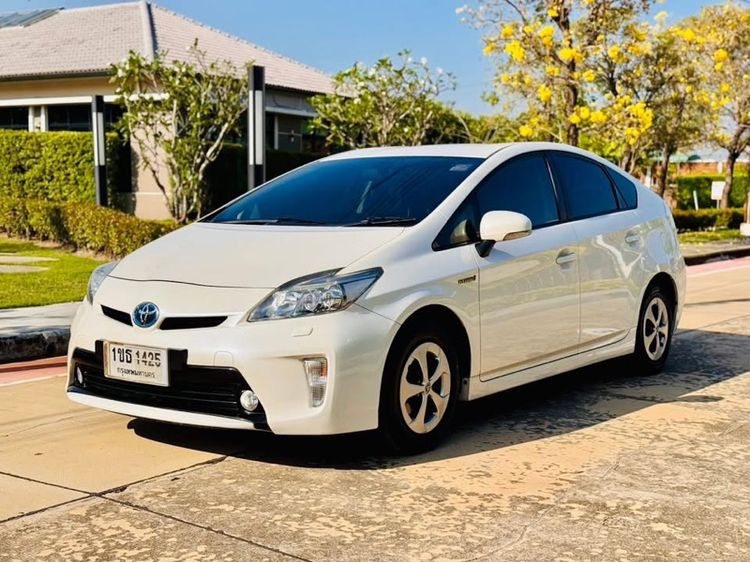 Toyota Prius 2013 1.8 Hybrid Top Grade Sedan ไฮบริด ไม่ติดแก๊ส เกียร์อัตโนมัติ ขาว