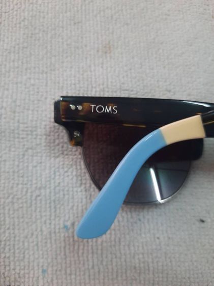 แว่นกันแดด Tom's รูปที่ 5