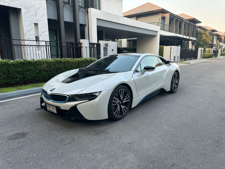 BMW I8 2015 1.5 Hybrid 4WD Sedan ไฮบริด เกียร์อัตโนมัติ ขาว รูปที่ 3