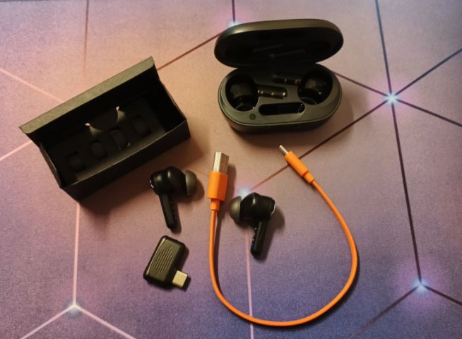 หูฟัง jbl quantum tws รูปที่ 3