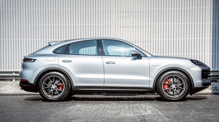 Porsche Cayenne 2025 3.0 S E-Hybrid 4WD Utility-car ปลั๊กอินไฮบริด (PHEV) ไม่ติดแก๊ส เกียร์อัตโนมัติ บรอนซ์เงิน รูปที่ 4