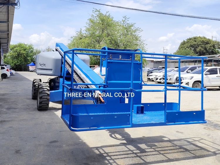 รถกระเช้า Boom Lift Genie S60 รูปที่ 2