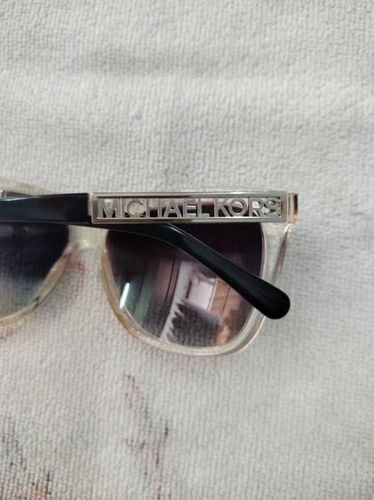 แว่นกันแดด Michael kors  รูปที่ 4