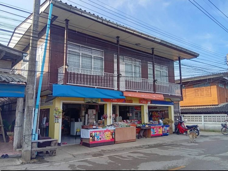 อื่นๆ มีบางส่วน สร้างเสร็จก่อน 2010 บ้านพร้อมร้านขายของชำหน้าตลาด รูปที่ 2