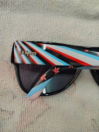 แว่นกันแดด Le specs รูปที่ 3