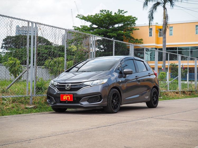 รถ Honda Jazz 1.5 S i-VTEC สี เทา