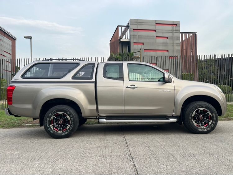 ❤️🚗2012 Isuzu Dmax Hi-lander Cab2.5 VGS  Z   เกียร์ธรรมดา สีน้ำตาลทอง❤️🚗
