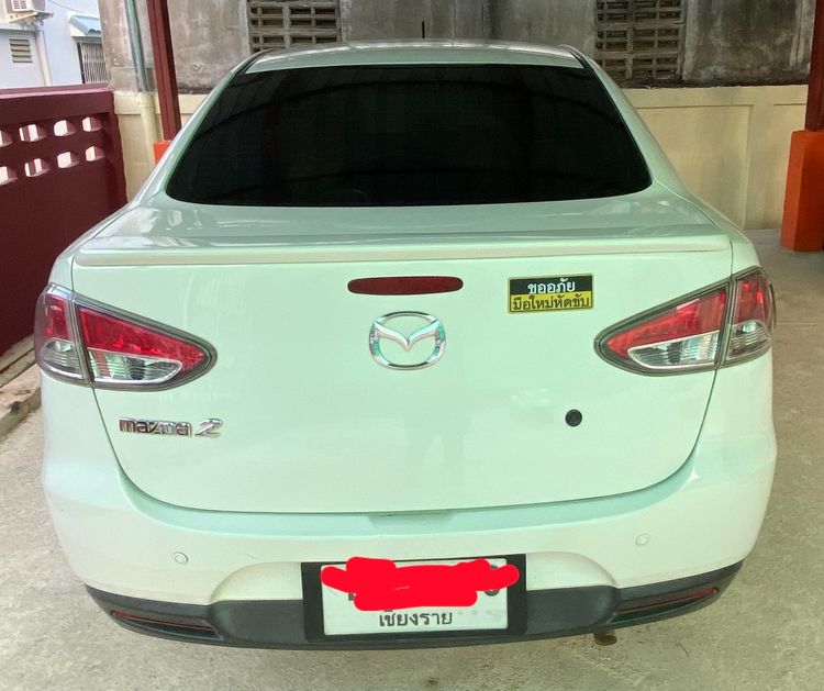 Mazda Mazda 2 2010 1.5 Elegance Groove Sedan เบนซิน ไม่ติดแก๊ส เกียร์อัตโนมัติ ขาว รูปที่ 2
