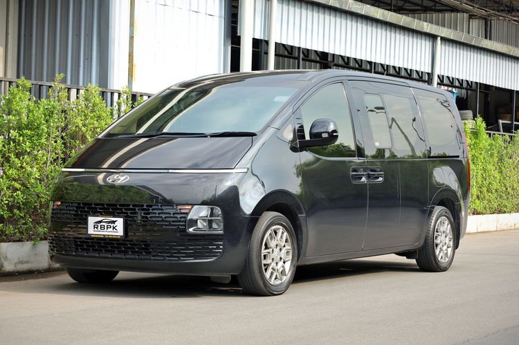 Hyundai Staria 2022 2.2 S Van ดีเซล ไม่ติดแก๊ส เกียร์อัตโนมัติ ดำ