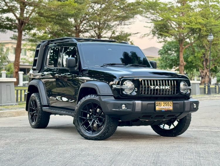 GWM TANK 300 2025 DIESEL 2.4T Ultra 4WD Sedan ดีเซล ไม่ติดแก๊ส เกียร์อัตโนมัติ ดำ รูปที่ 3