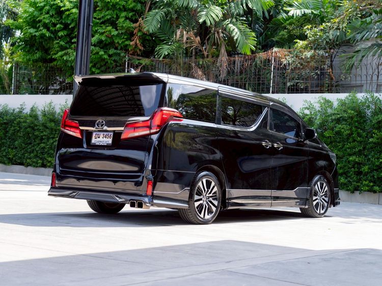 Toyota Alphard 2023 2.5 S C-Package Utility-car เบนซิน ไม่ติดแก๊ส เกียร์อัตโนมัติ ดำ รูปที่ 4