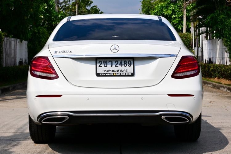 Mercedes-Benz E-Class 2020 E220 Sedan ดีเซล ไม่ติดแก๊ส เกียร์อัตโนมัติ ขาว รูปที่ 3