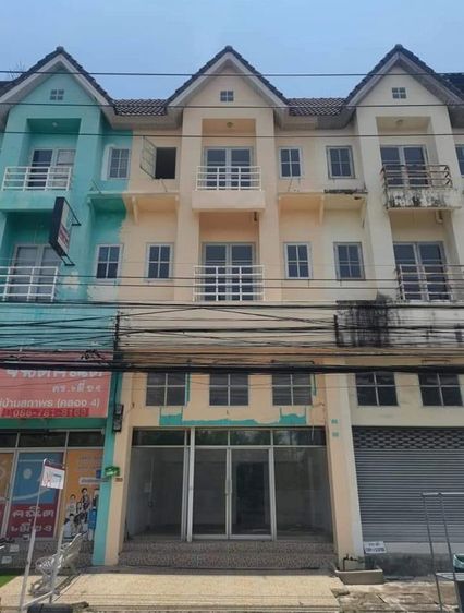 ใช่ ตึกแถว3.5ชั้น2ห้อง มบ.สถาพรคลอง3รังสิต-นครนายก เหมาะกับการทำธุรกิจหรืออยู่อาศัย เงียบ บรรยากาศดี มีโลตัสใหญ่ ใกล้ทางด่วน ม.ราชภัฎ รพ.ชั้นนำ รูปที่ 3