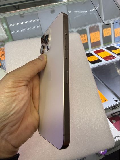 iphone 16 pro max 256 สวยไร้ตำหนิ ไม่มีกล่อง 