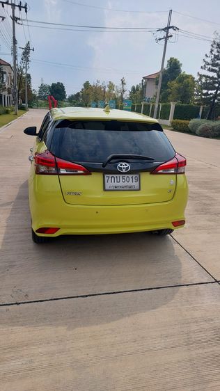 Toyota Yaris 2018 1.2 G Sedan เบนซิน LPG เกียร์อัตโนมัติ เขียว รูปที่ 3