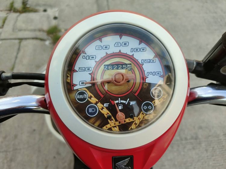 🛵ยังไงก็ขาย SCOOPY-i ปี 57 เครื่องดี สีสวย สตาร์ทมือ เล่มชุดโอนครบ+เปลี่ยนถ่ายน้ำมันเครื่องฟรี ส่งฟรี30 ก.ม รูปที่ 8