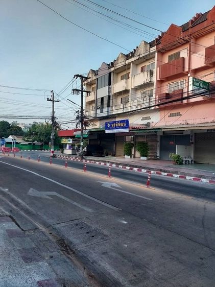 ขายอาคารพานิชย์ 4 ชั้น โค้งประปาร้อยเอ็ด 