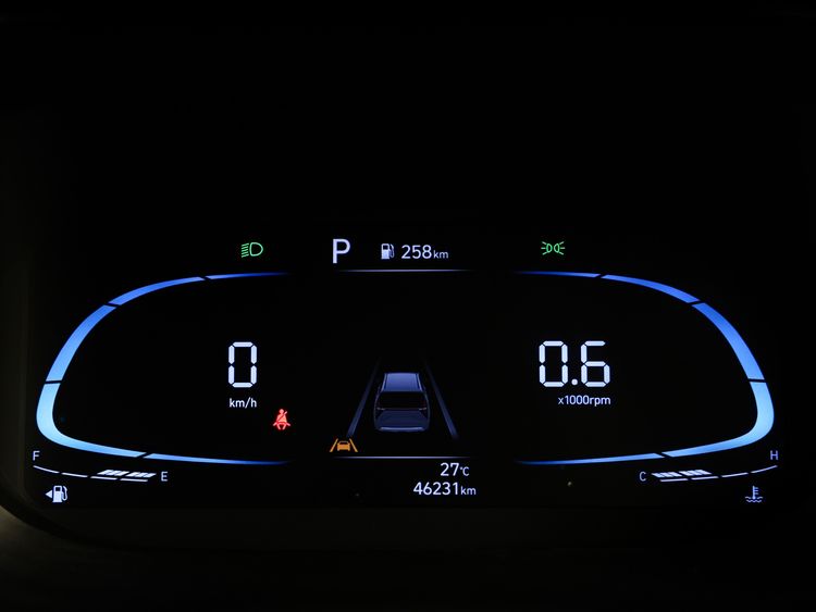 Hyundai Stargazer 2023 1.5 Smart 6 Utility-car เบนซิน ไม่ติดแก๊ส เกียร์อัตโนมัติ ขาว รูปที่ 3