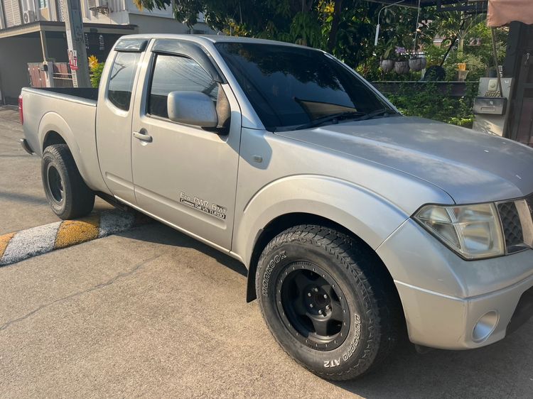 Nissan Navara 2010 2.5 E Pickup ดีเซล เกียร์ธรรมดา บรอนซ์เงิน รูปที่ 2