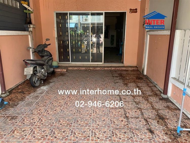 ทาวน์เฮ้าส์ 2 ชั้น 16 ตร.ว. หมู่บ้านพูนสินธานี3 ใกล้สถานีรถไฟฟ้าแยกมิสทีน ซอยเคหะร่มเกล้า64 ถนนรามคำแหง ถนนเคหะร่มเกล้า เขตลาดกระบัง กรุงเทพ รูปที่ 4