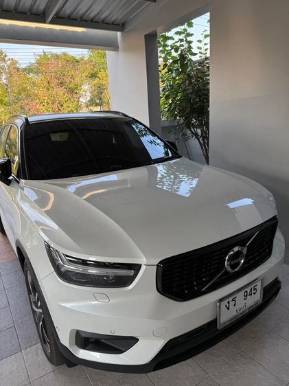 รถ Volvo XC40 2.0 T5 R-Design 4WD สี ขาว
