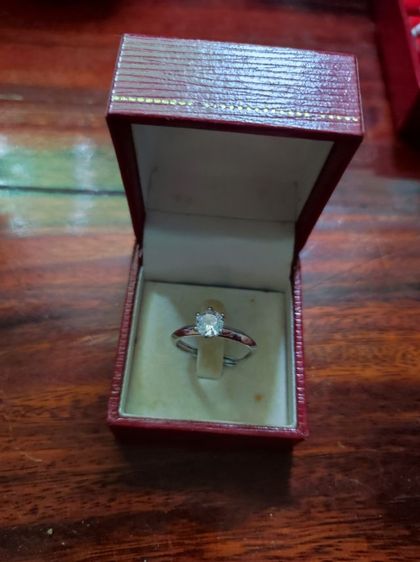 แหวนเงินแท้ชุบทองคำขาว