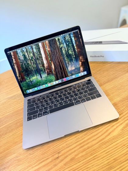 Macbook Pro 13” 2019 Tow Thunderbolt 3  ports 128 GB