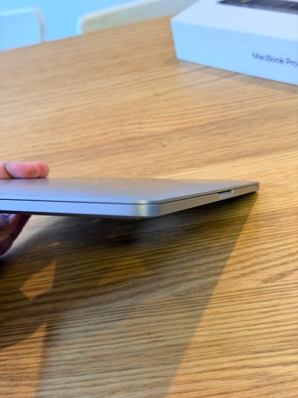 Macbook Pro 13” 2019 Tow Thunderbolt 3  ports 128 GB รูปที่ 5