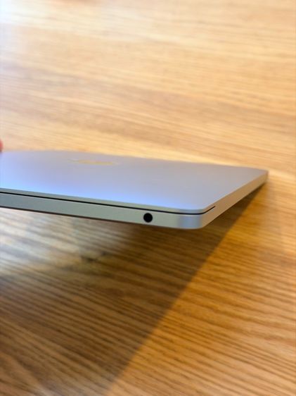 Macbook Pro 13” 2019 Tow Thunderbolt 3  ports 128 GB รูปที่ 4