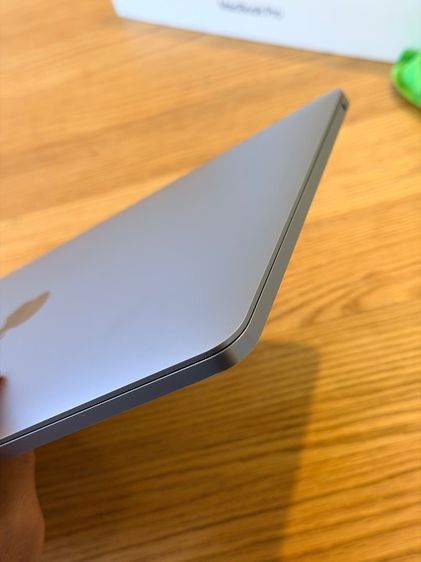 Macbook Pro 13” 2019 Tow Thunderbolt 3  ports 128 GB รูปที่ 3