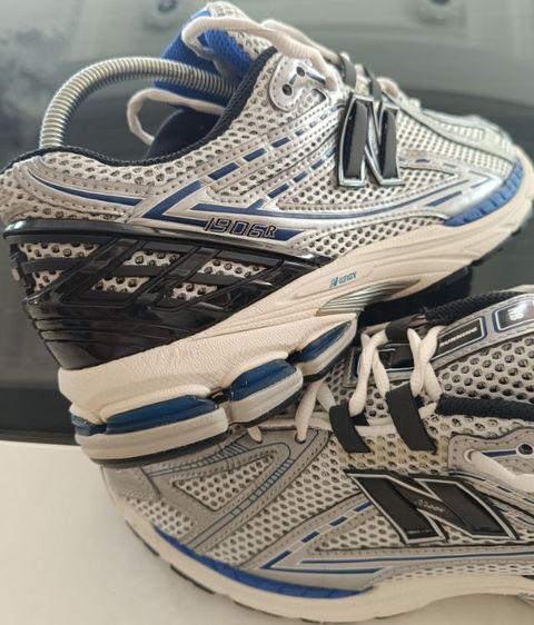 ขาย Newbalance M1906RCA  สี นิยม size 42.5-270cm ของแท้ สภาพสวย นุ่มเบาสบาย รูปที่ 4