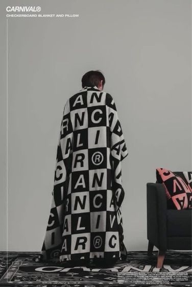 ผ้าห่ม CARNIVAL CHECKERBOARD BLANKET รูปที่ 4