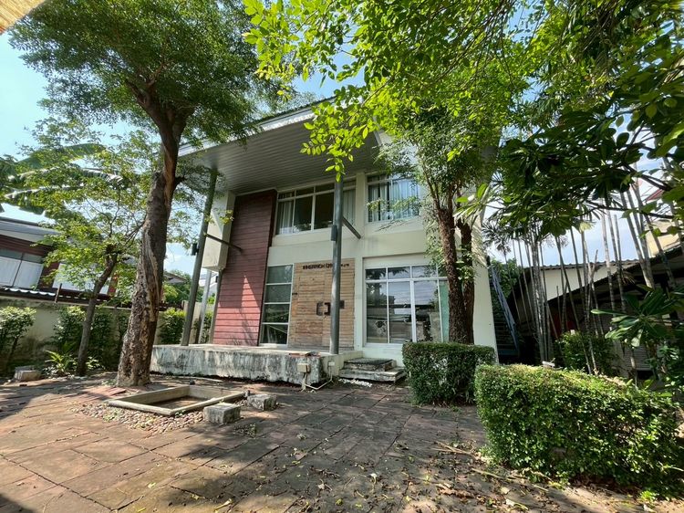 ขายโฮมออฟฟิศ ซอยนวมินทร์ 111 ทำเลทองย่าน ถนนประเสริฐมนูกิจ และนวมินทร์ (LB07 – 001181)