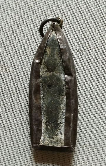 พระปางลีลาหลวงพ่อเนียม