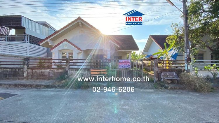 บ้านเดี่ยว 1 ชั้น 51 ตร.ว. หมู่บ้านนคราลัย ซอยเชื่อมสัมพันธ์26 ถนนเชื่อมสัมพันธ์ ถนนสุวินทวงศ์ เขตหนองจอก กรุงเทพมหานคร