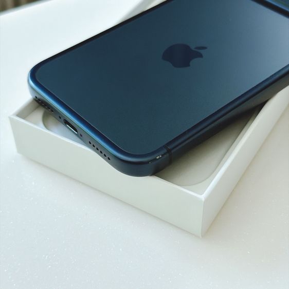 iPhone 17 Pro Max ความจุ 256 GB สี Deep blue สีน้ำเงินเข้ม เครื่องใหม่มากๆ ประกันเหลือ รูปที่ 12