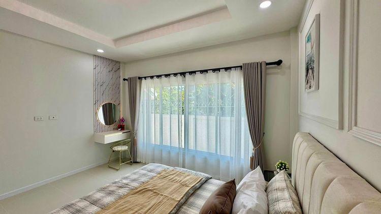 อื่นๆ มีบางส่วน ขายบ้านวิลล่าพร้อมสระว่ายน้ำ – อินเพลส เฮาส์ วิลเลจ รูปที่ 3