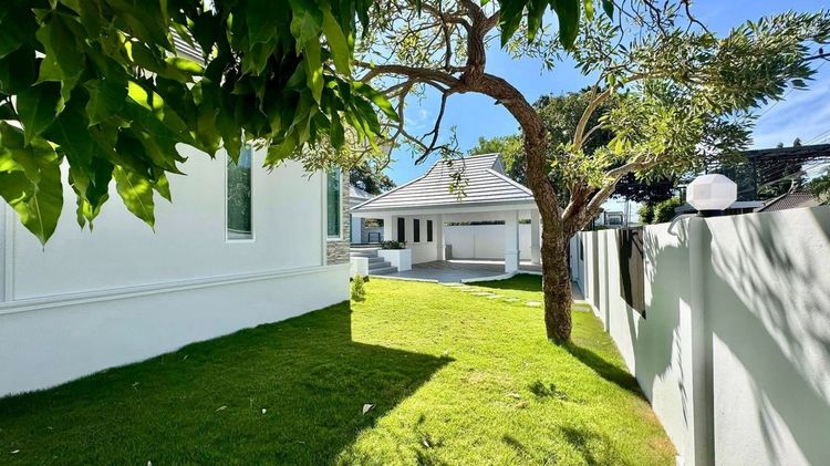 อื่นๆ มีบางส่วน ขายบ้านวิลล่าพร้อมสระว่ายน้ำ – อินเพลส เฮาส์ วิลเลจ รูปที่ 2