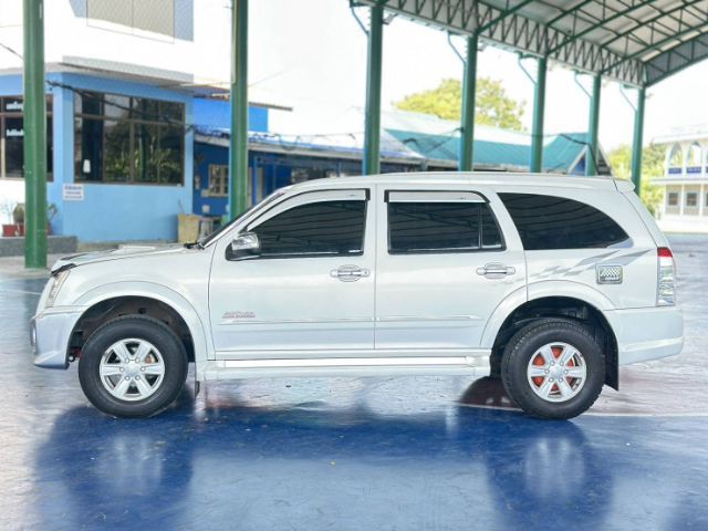 Isuzu MU-7 2009 3.0 Primo Super Platinum Utility-car ดีเซล ไม่ติดแก๊ส เกียร์อัตโนมัติ ขาว รูปที่ 4