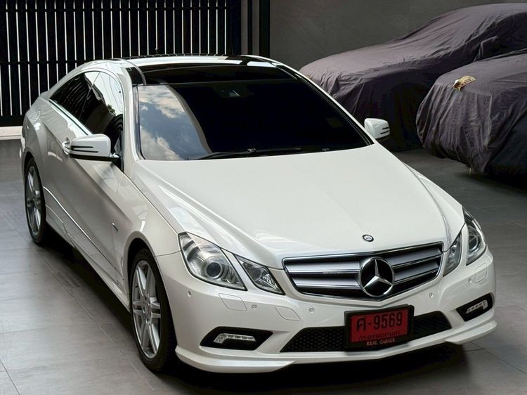 Mercedes-Benz E-Class 2012 E250 CGI Sedan เบนซิน ไม่ติดแก๊ส เกียร์อัตโนมัติ ขาว รูปที่ 2