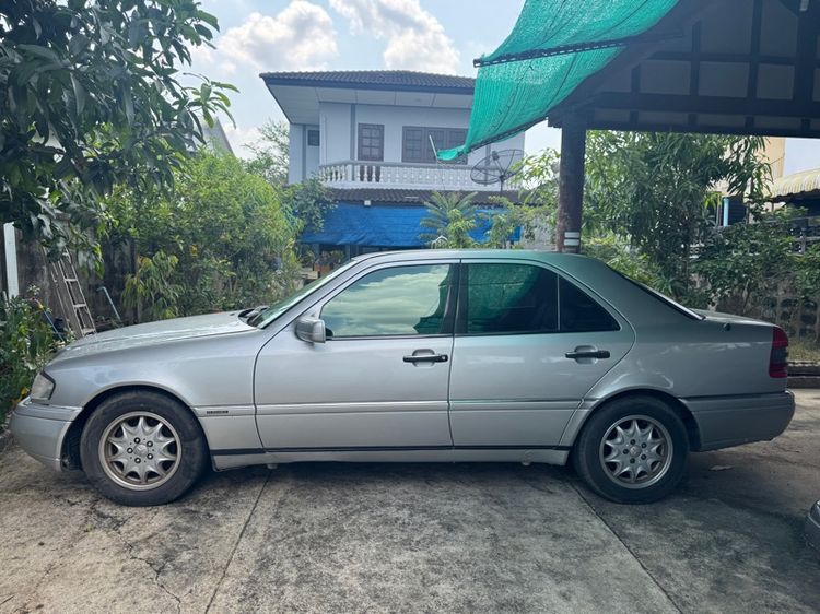 Mercedes-Benz C-Class 1995 C220 Sedan เบนซิน ไม่ติดแก๊ส เกียร์อัตโนมัติ บรอนซ์เงิน รูปที่ 3