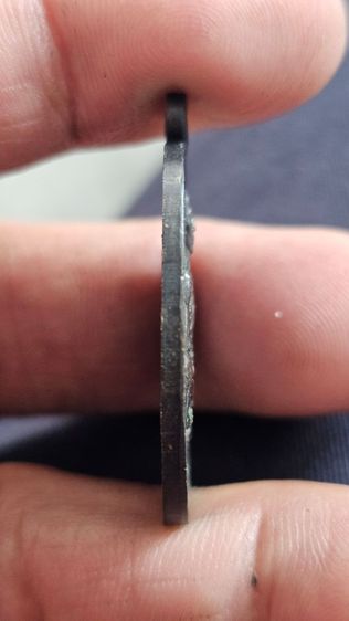 เหรียญหลวงพ่อคูณวัดบ้านไร่ปี2519 รูปที่ 7