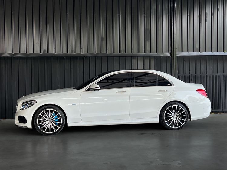 Mercedes-Benz C-Class 2017 C350 Sedan ปลั๊กอินไฮบริด (PHEV) ไม่ติดแก๊ส เกียร์อัตโนมัติ ขาว รูปที่ 3