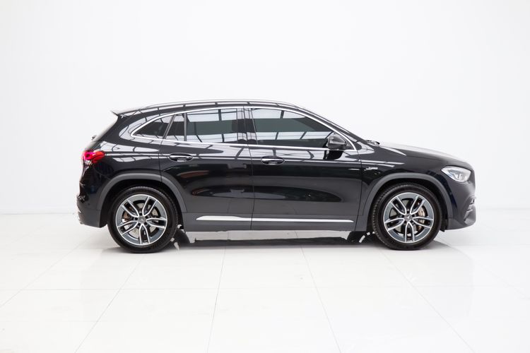 Mercedes-Benz GLA-Class 2021 GLA35 Sedan เบนซิน ไม่ติดแก๊ส เกียร์อัตโนมัติ ดำ รูปที่ 3