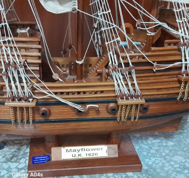 ขายเรือไม้จำลอง Mayflower(งานฝีมือหางดง จ.เชียงใหม่) ประณีตมาก รูปที่ 5