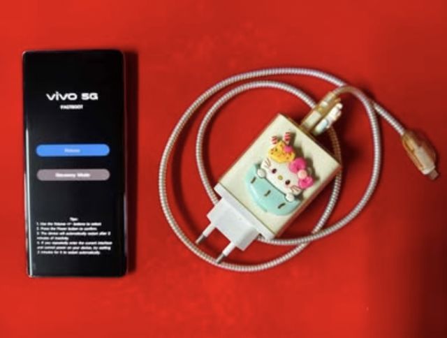 โทรศัพท์Vivo V40 5G รูปที่ 2